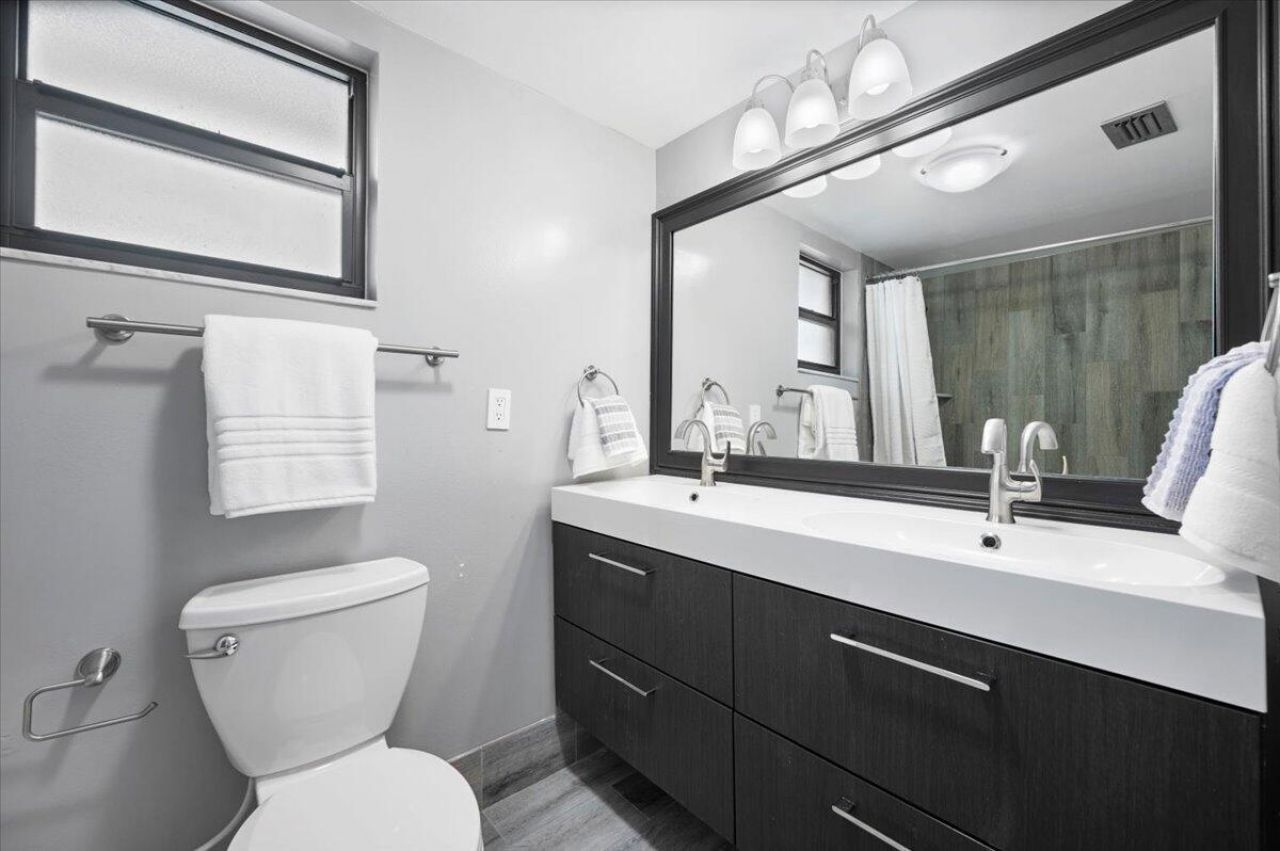 11863 Wimbledon Circle, Unit 524, Wellington, FL 33414 Photo