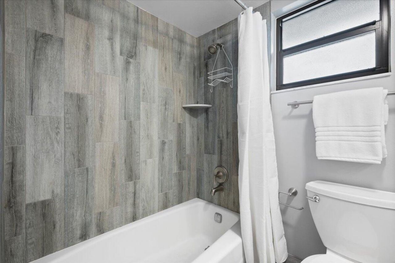 11863 Wimbledon Circle, Unit 524, Wellington, FL 33414 Photo