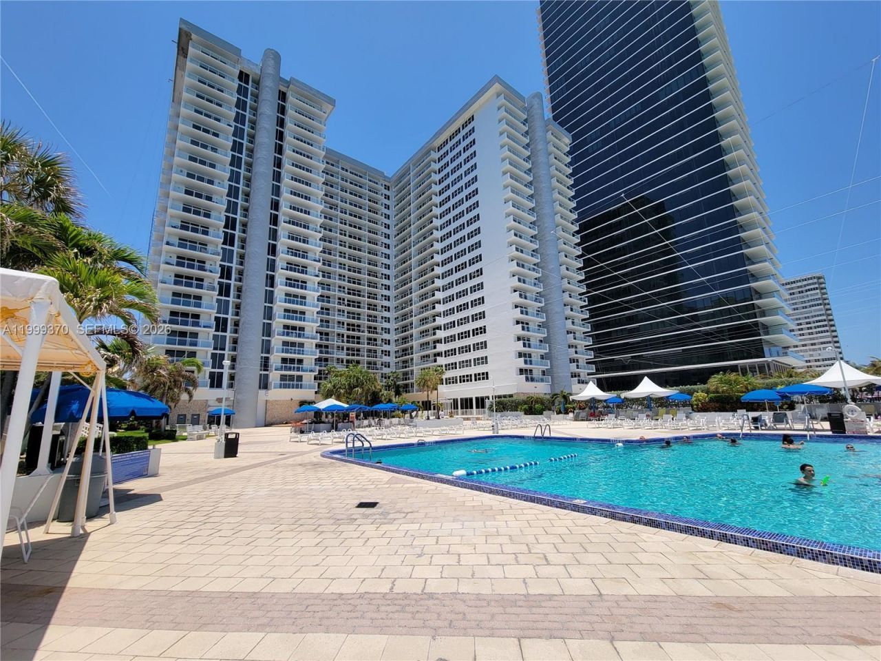 2030 S Ocean Dr, Unit 1402, Hallandale Beach, FL 33009 Photo