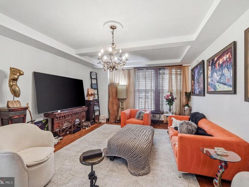 1901 Walnut Street, Unit 6F, Philadelphia, PA 19103 Main Photo