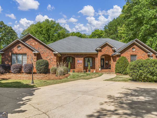 1017 Riverside Drive, Lagrange, GA 30240