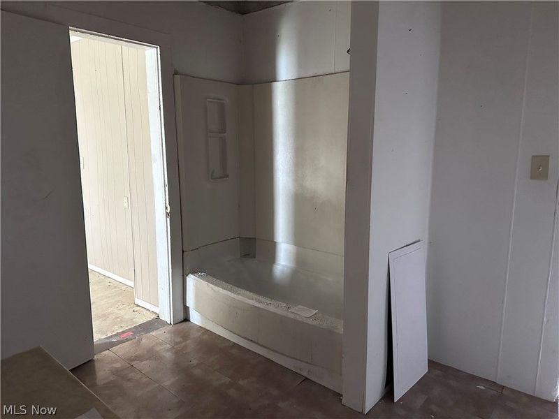 284 Clay, Conneaut, OH 44030 Photo 19