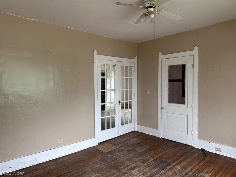 284 Clay, Conneaut, OH 44030 Photo 7