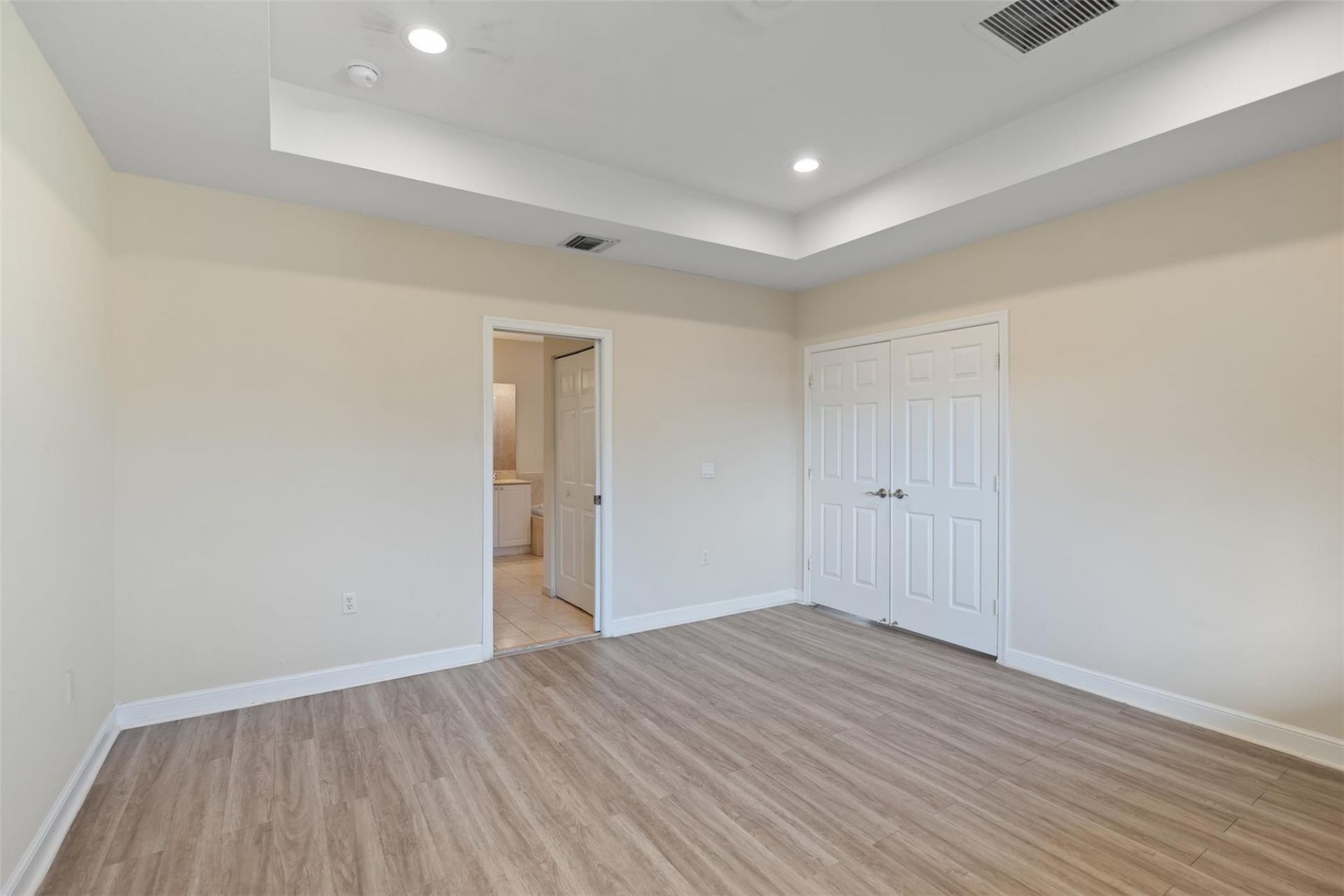 6094 Live Oak Court, Unit B, Tamarac, FL 33319 Photo