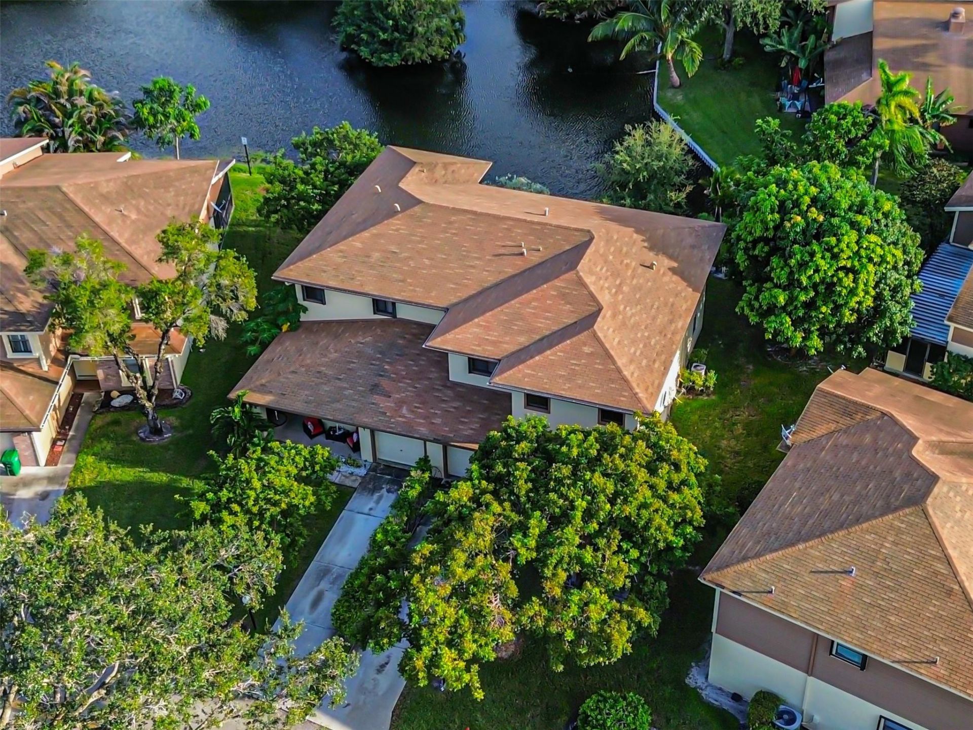 6094 Live Oak Court, Unit B, Tamarac, FL 33319 Photo