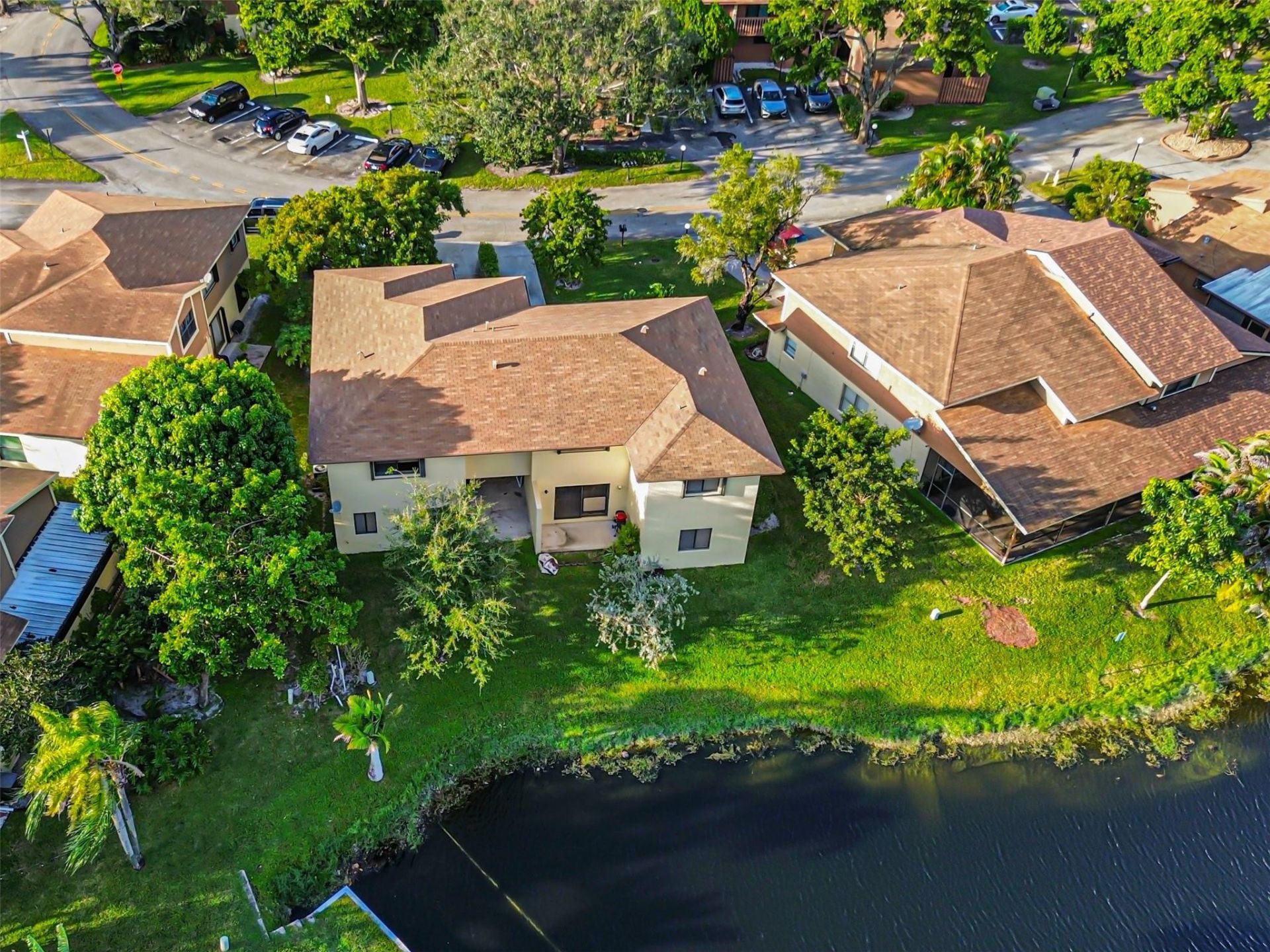 6094 Live Oak Court, Unit B, Tamarac, FL 33319 Photo