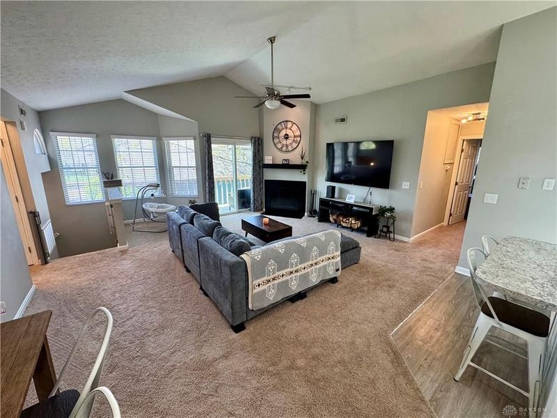 241 Queens Crossing, Centerville, OH 45458 Photo 4