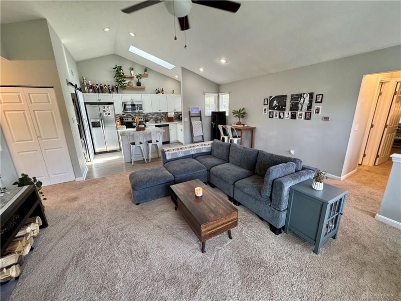 241 Queens Crossing, Centerville, OH 45458 Photo 7