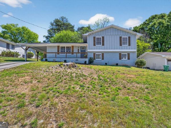 2380 Greenway Drive, Decatur, GA 30035