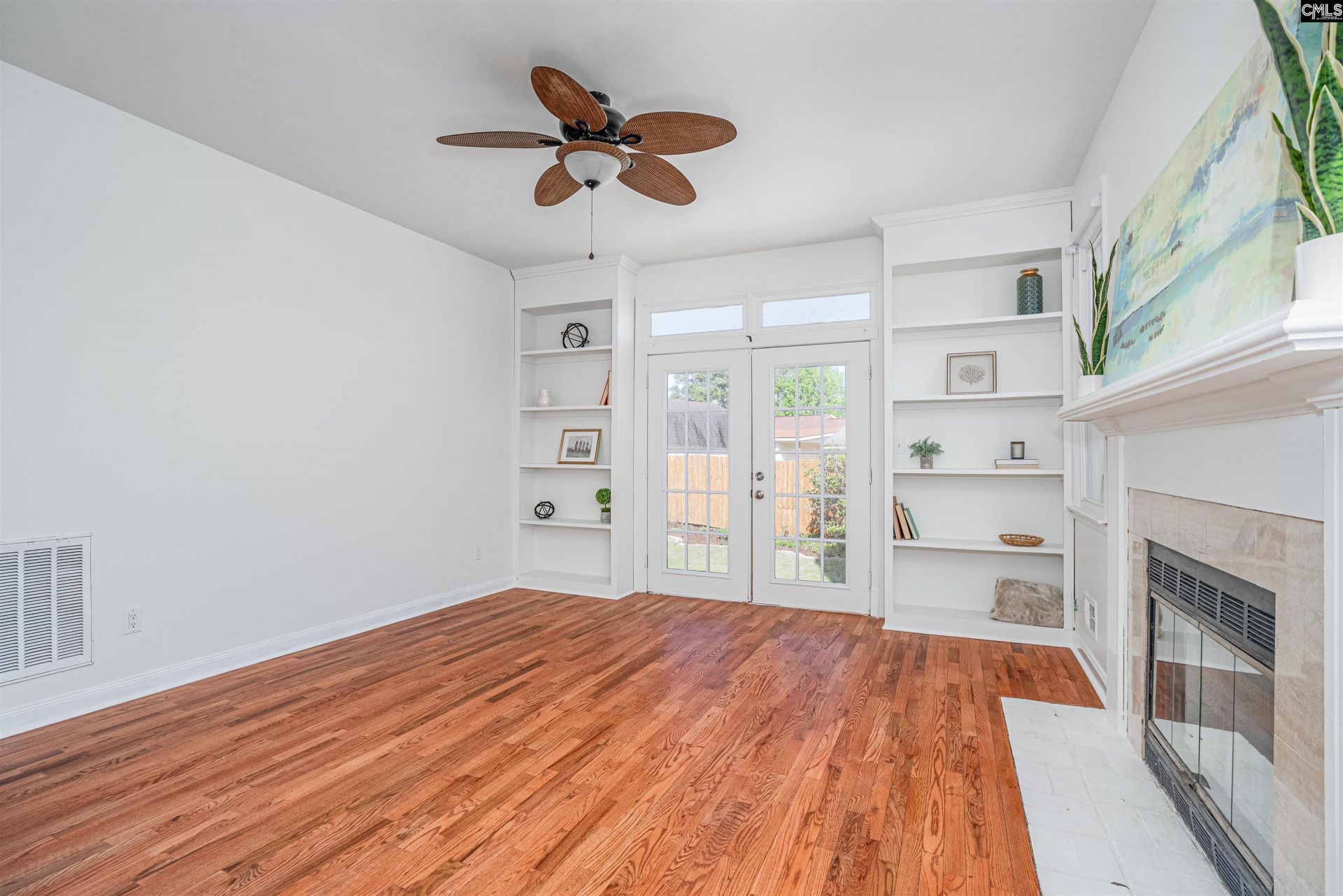 276 Wallace Circle  Photo 6