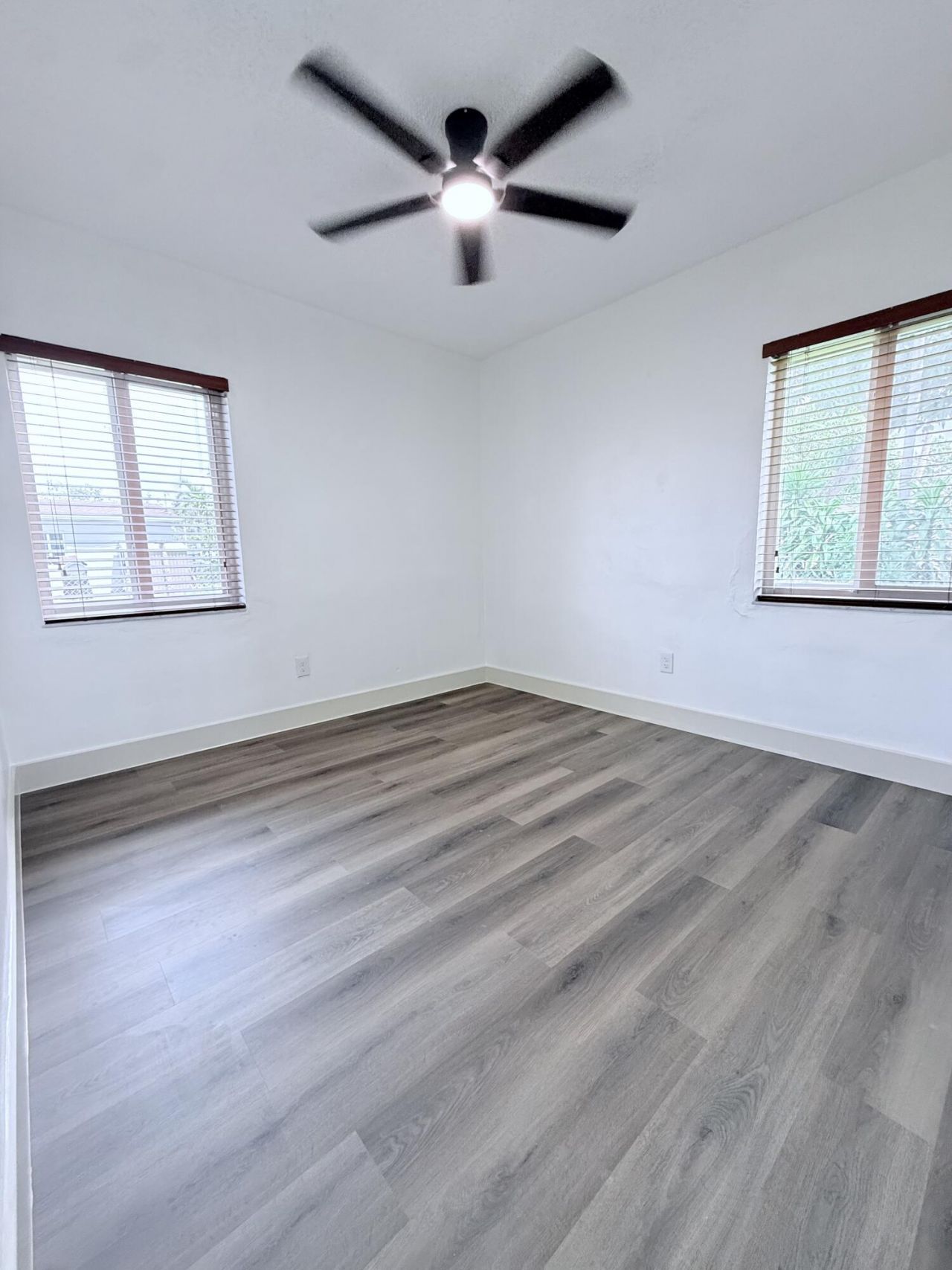 957 W 67th Street, Hialeah, FL 33012 Photo