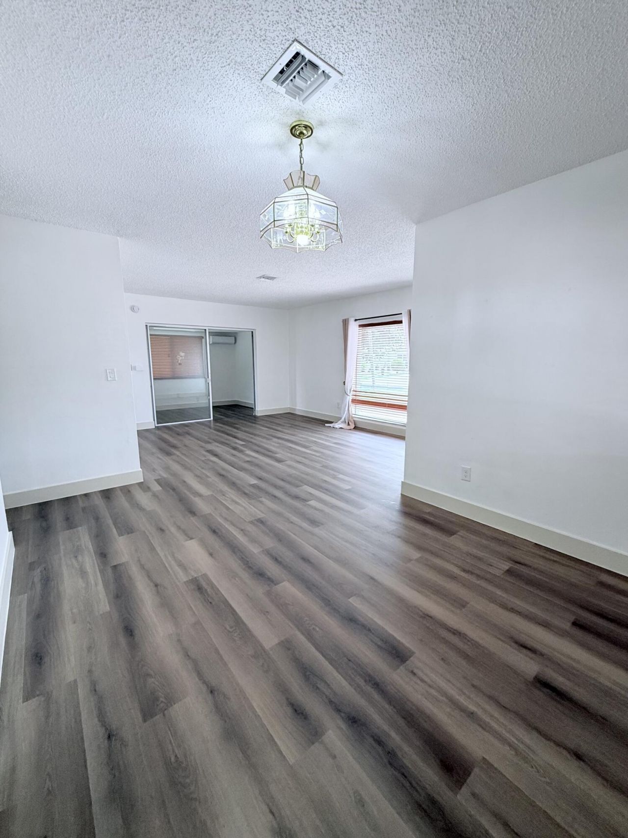 957 W 67th Street, Hialeah, FL 33012 Photo