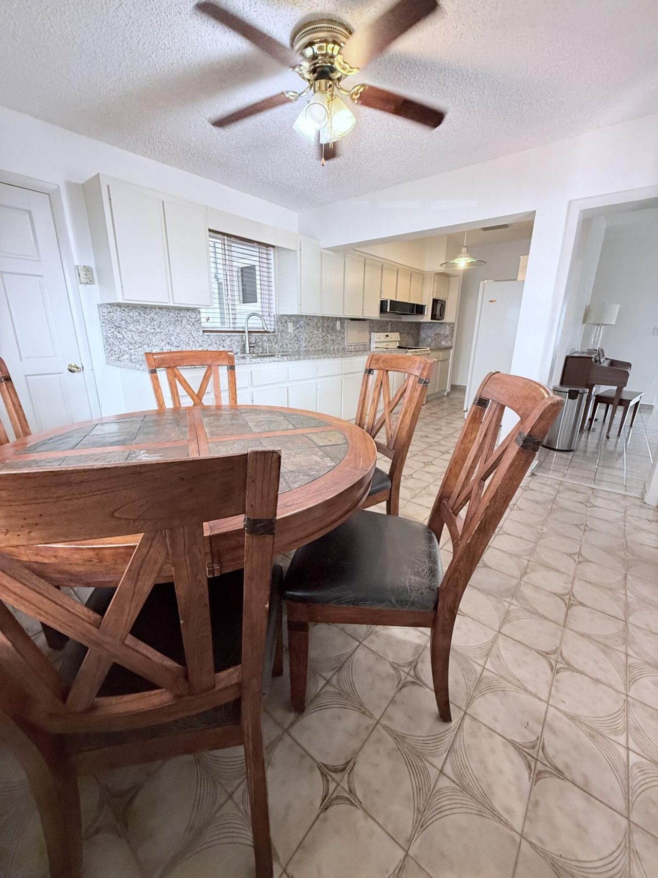 957 W 67th Street, Hialeah, FL 33012 Photo