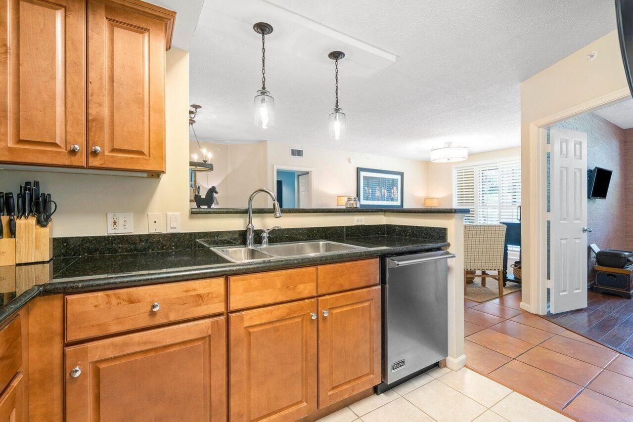 11770 St Andrews Place, Unit 107, Wellington, FL 33414 Photo