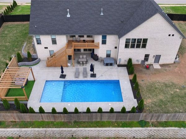 1520 Elm Ridge Drive, Elm Springs, AR 72762