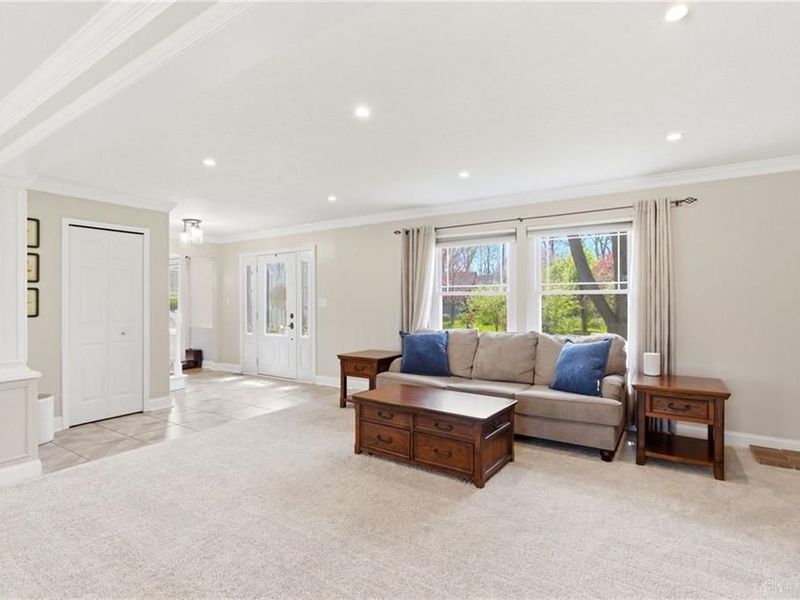 2439 Beechknoll Point, Washington Township, OH 45458 Photo 8