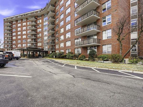 280 Boylston St, Unit 308, Newton, MA 02467