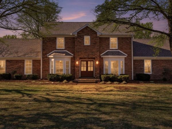 1114 Chickasaw Dr, Brentwood, TN 37027