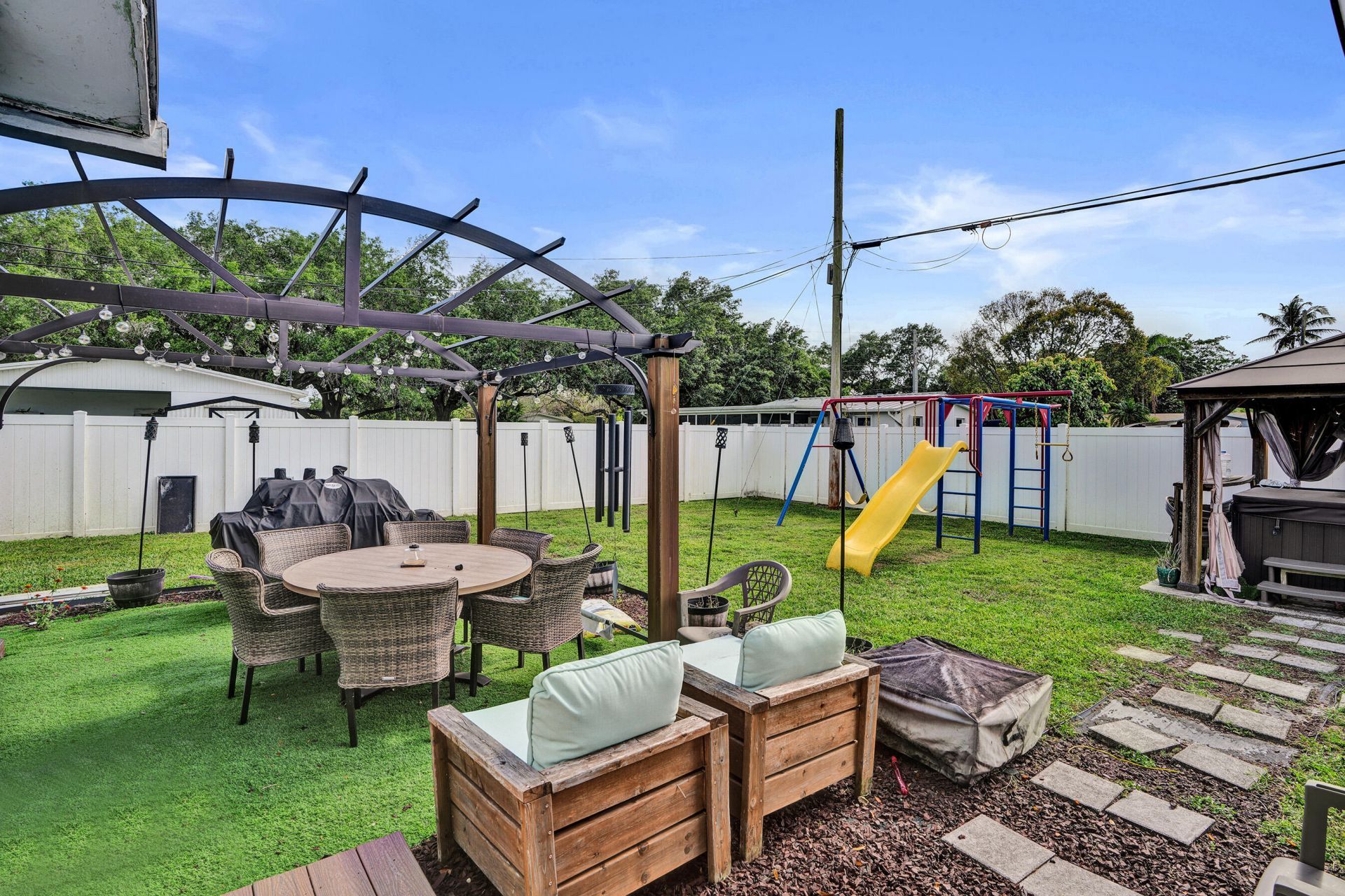 5131 SW 92nd Terrace, Cooper City, FL 33328 Photo