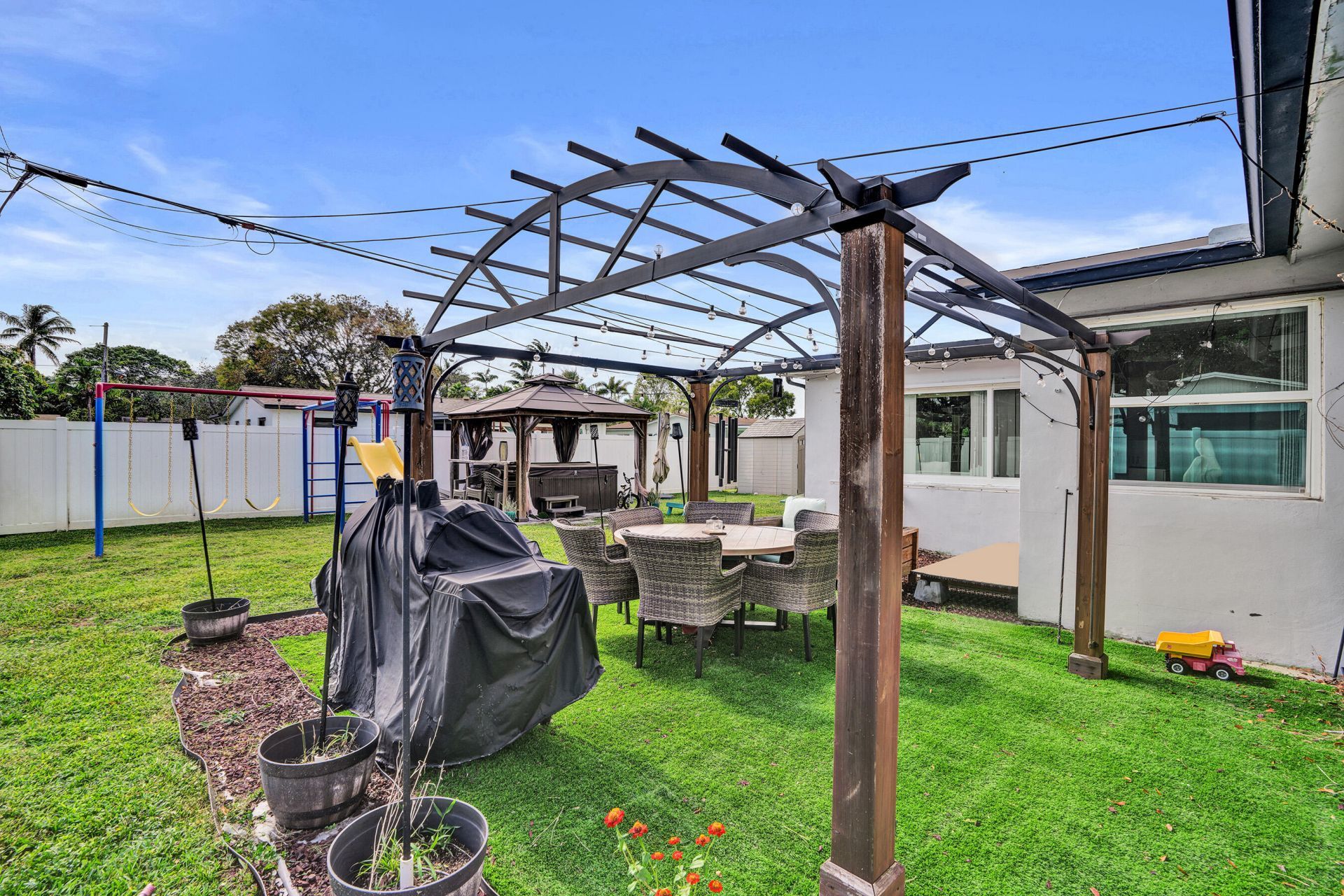 5131 SW 92nd Terrace, Cooper City, FL 33328 Photo