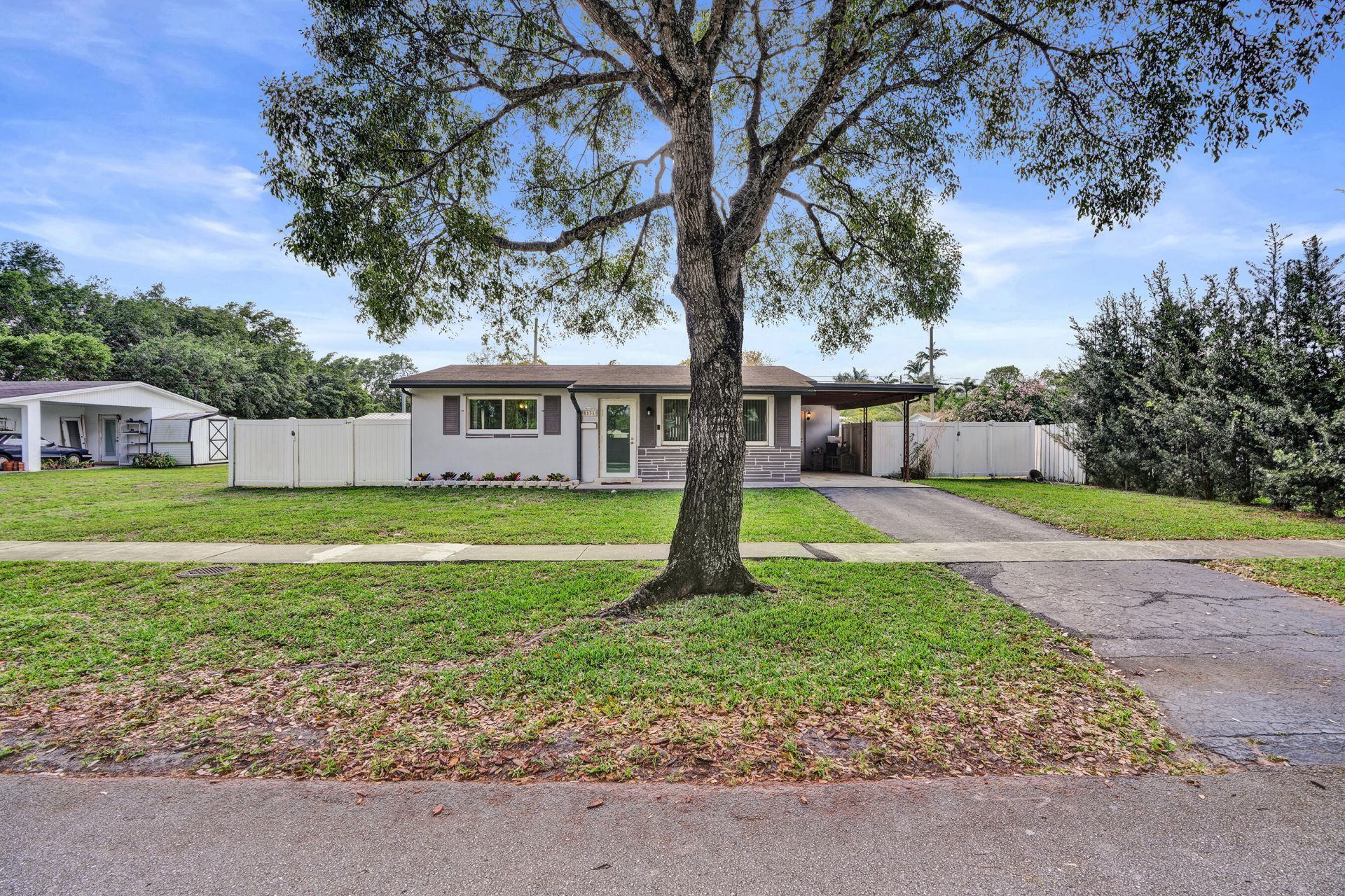 5131 SW 92nd Terrace, Cooper City, FL 33328 Photo