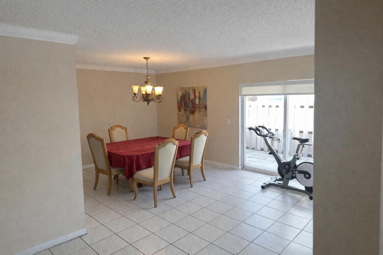 14209 SW 117th Terrace, Miami, FL 33186 Photo