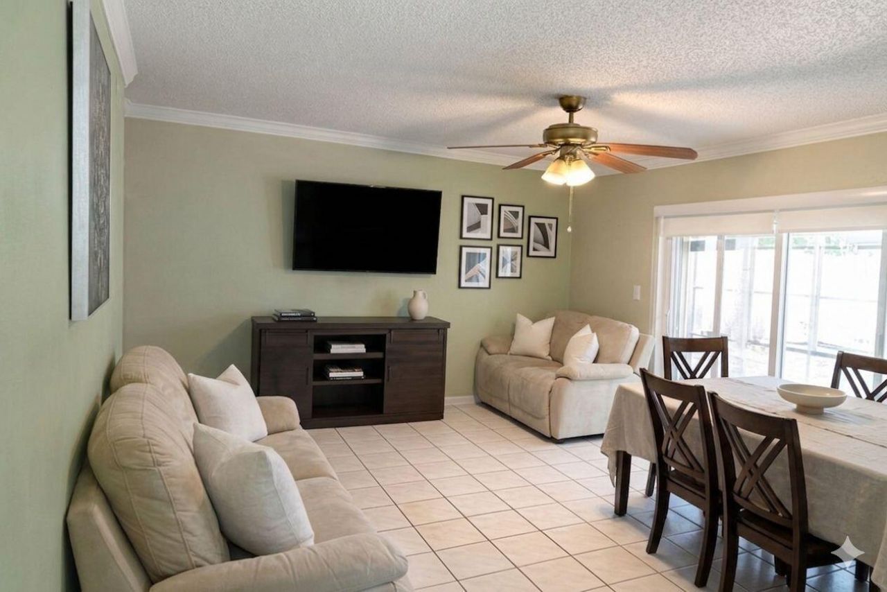 14209 SW 117th Terrace, Miami, FL 33186 Photo