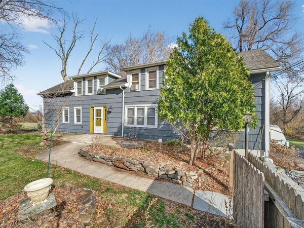 322 State Route 94 S, Warwick, NY 10990