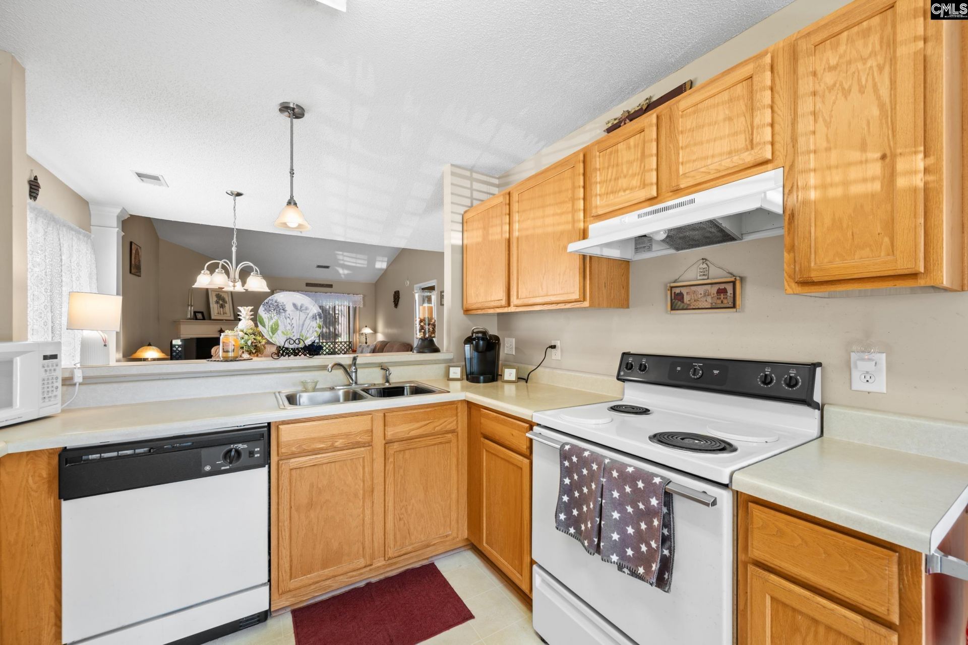 124 Haynesworth Place  Photo 6