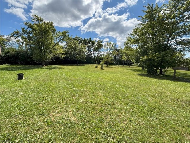 20732 APPLEGATE Road, Maple Heights, OH 44137 Photo 10