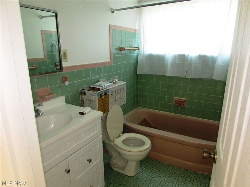 20732 APPLEGATE Road, Maple Heights, OH 44137 Photo 25