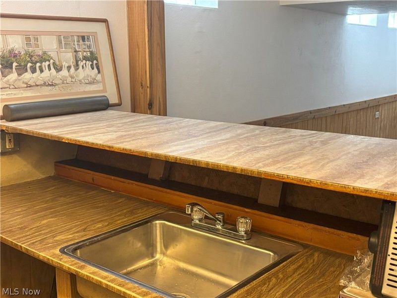 20732 APPLEGATE Road, Maple Heights, OH 44137 Photo 32