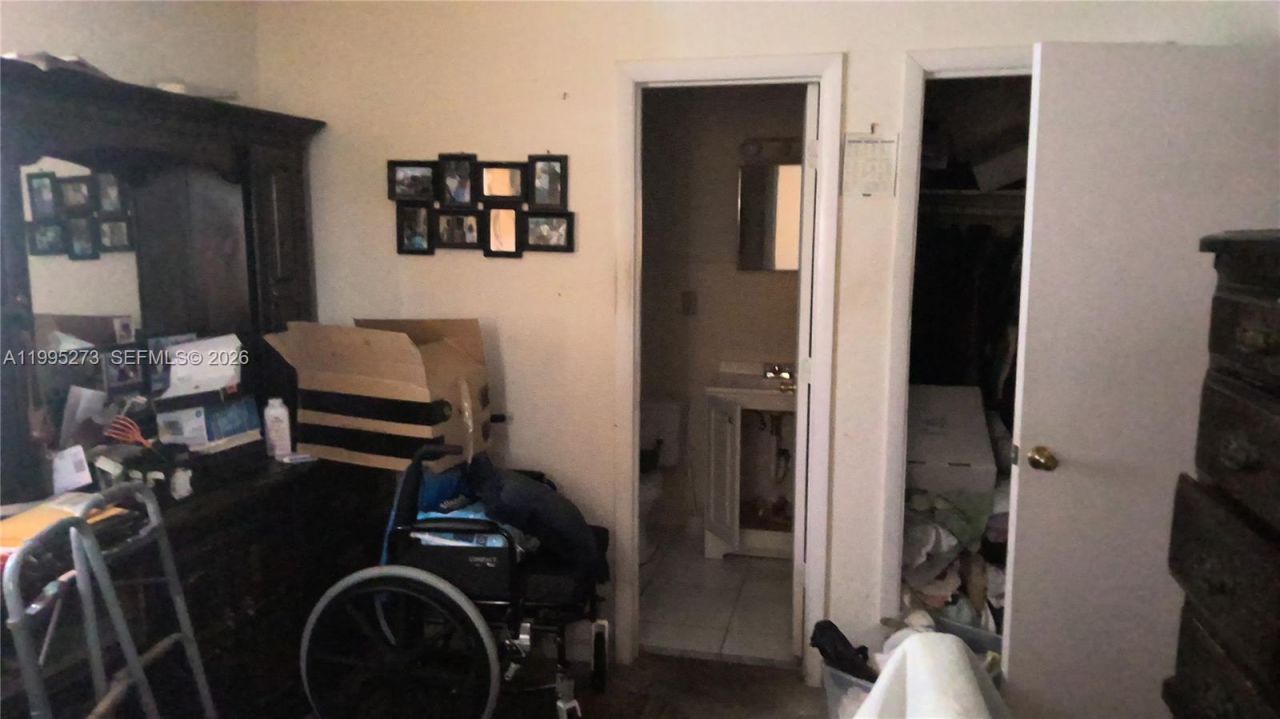 1671 NW 154th St, Miami Gardens, FL 33054 Photo