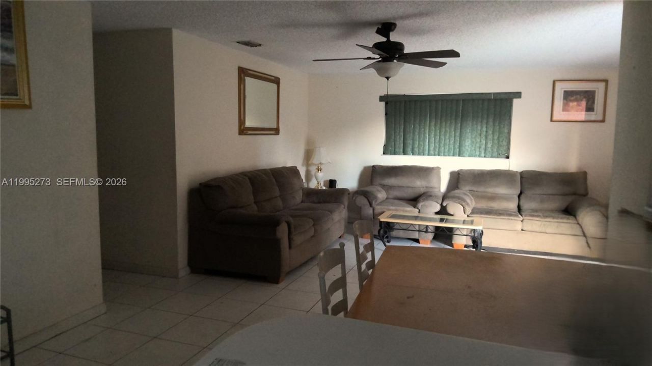 1671 NW 154th St, Miami Gardens, FL 33054 Photo