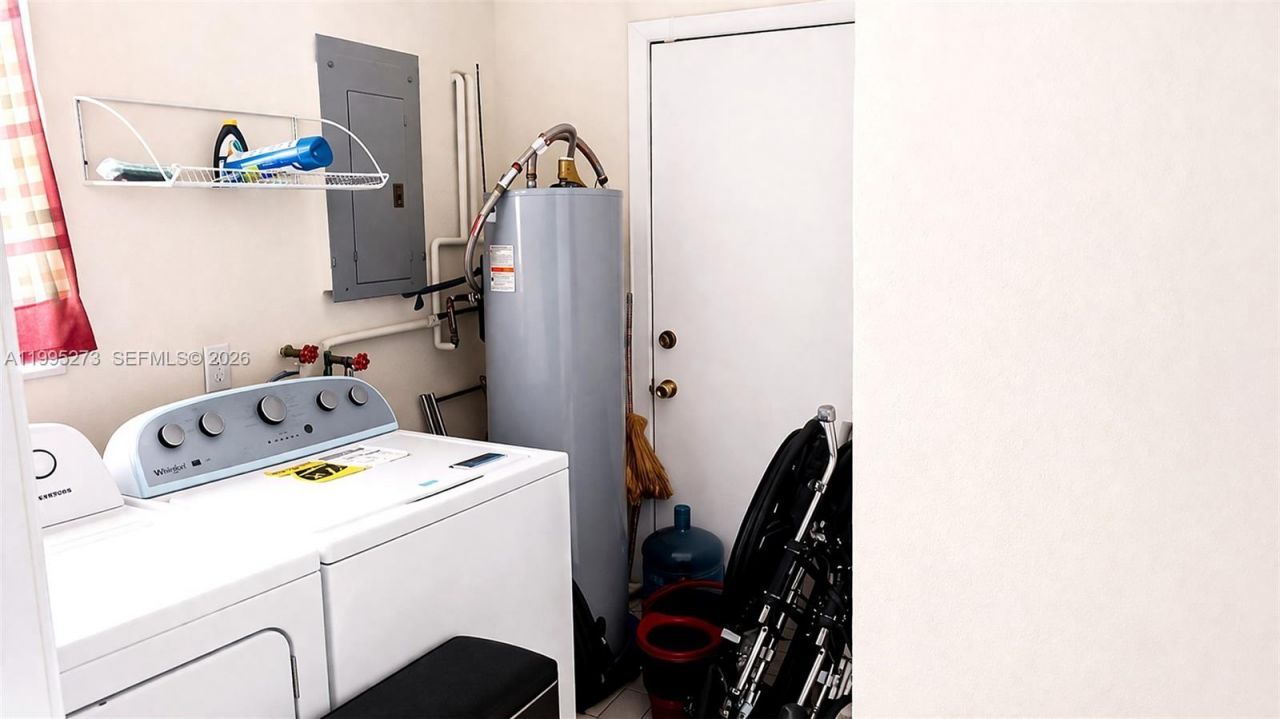 1671 NW 154th St, Miami Gardens, FL 33054 Photo