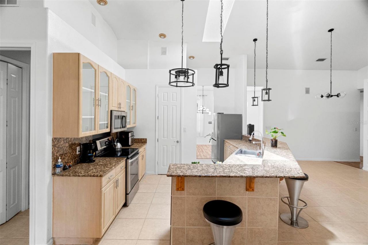 6702 Josie Drive, Seffner, FL 33584 Photo