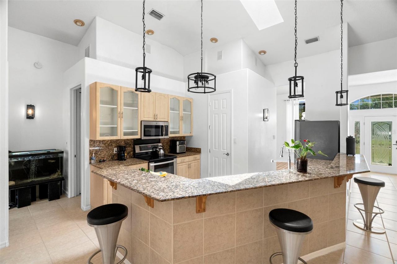 6702 Josie Drive, Seffner, FL 33584 Photo