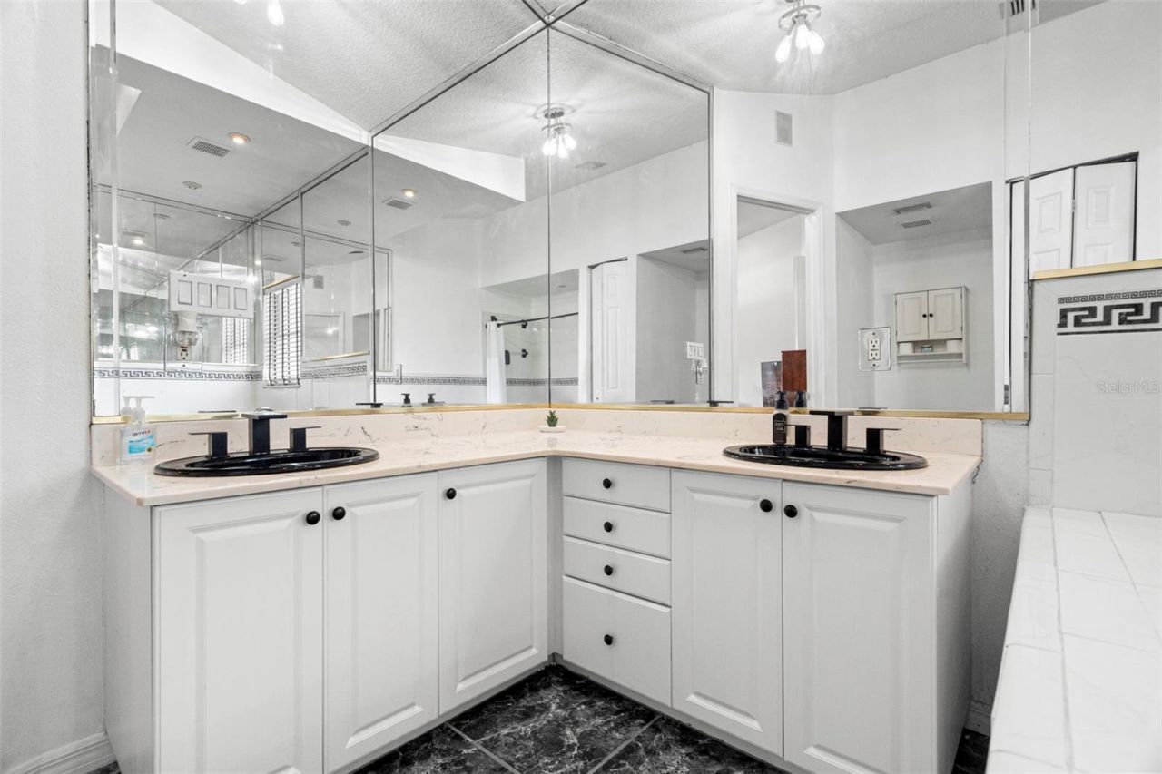 6702 Josie Drive, Seffner, FL 33584 Photo