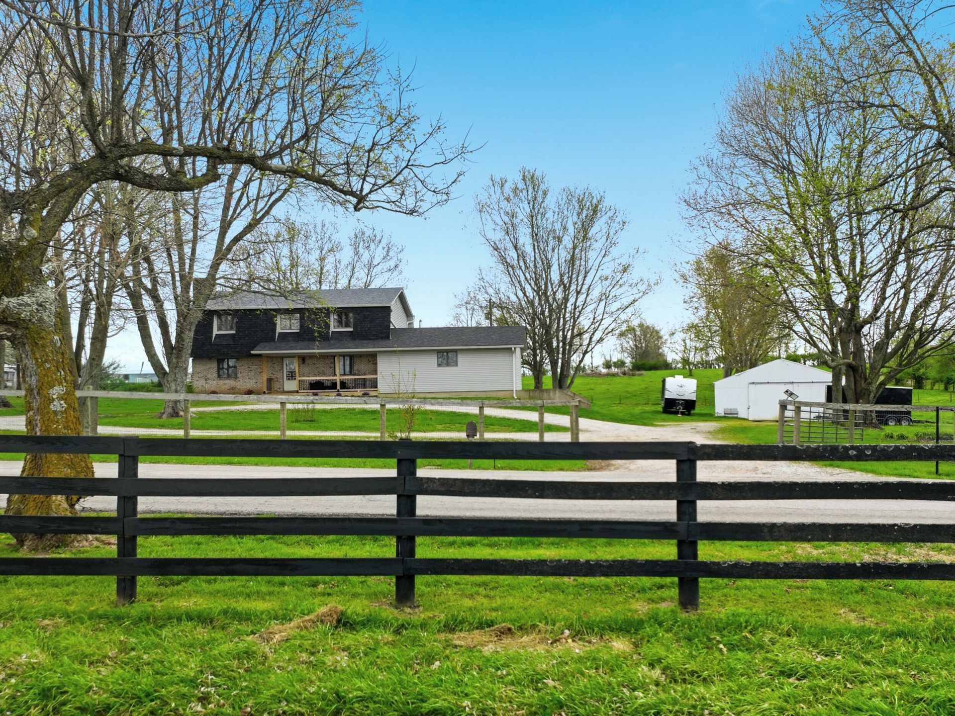 582 Hutchison Road, Paris, KY 40361 Main Photo