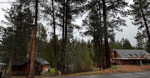 1360 Chinquapin Drive, South Lake Tahoe, CA 96150 Photo