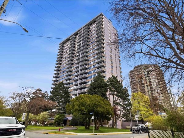 647 Michigan St , Unit 1007, Victoria, BC V8V 2P7