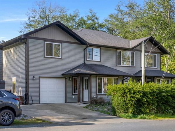 6896 Beaton Rd , Sooke, BC V9Z 0M3