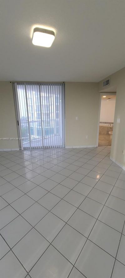 17275 Collins Ave, Unit 801, Sunny Isles Beach, FL 33160 Photo