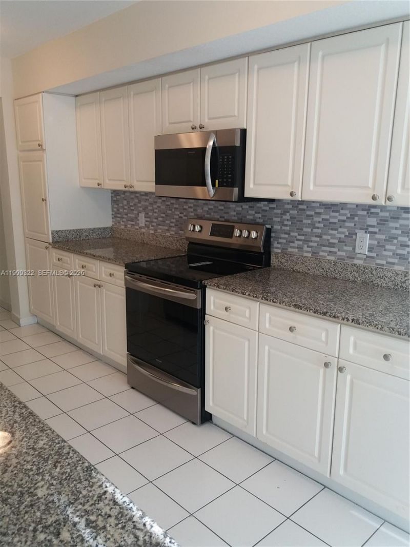 17275 Collins Ave, Unit 801, Sunny Isles Beach, FL 33160 Photo