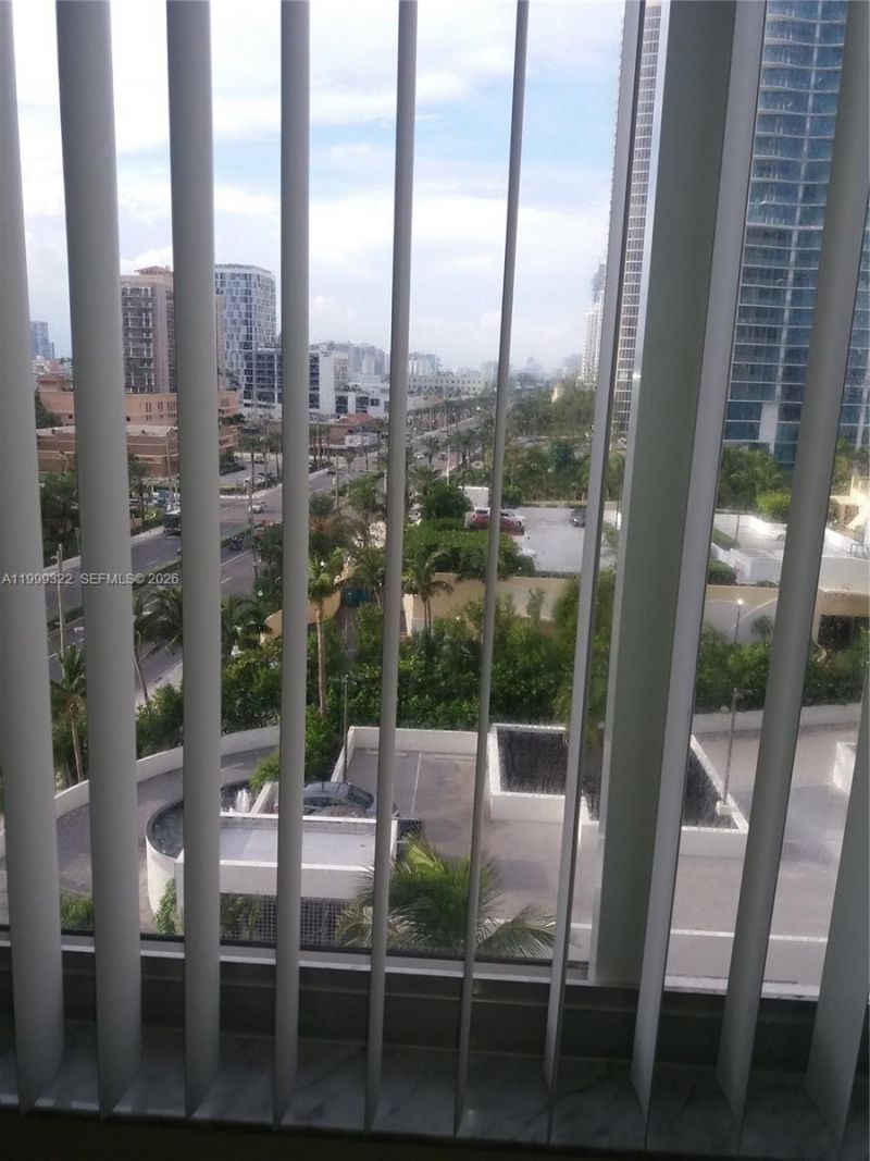 17275 Collins Ave, Unit 801, Sunny Isles Beach, FL 33160 Photo