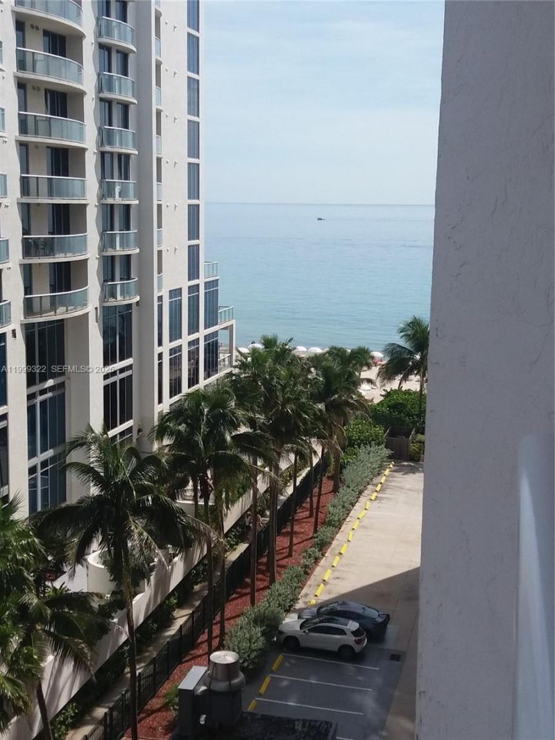 17275 Collins Ave, Unit 801, Sunny Isles Beach, FL 33160 Photo