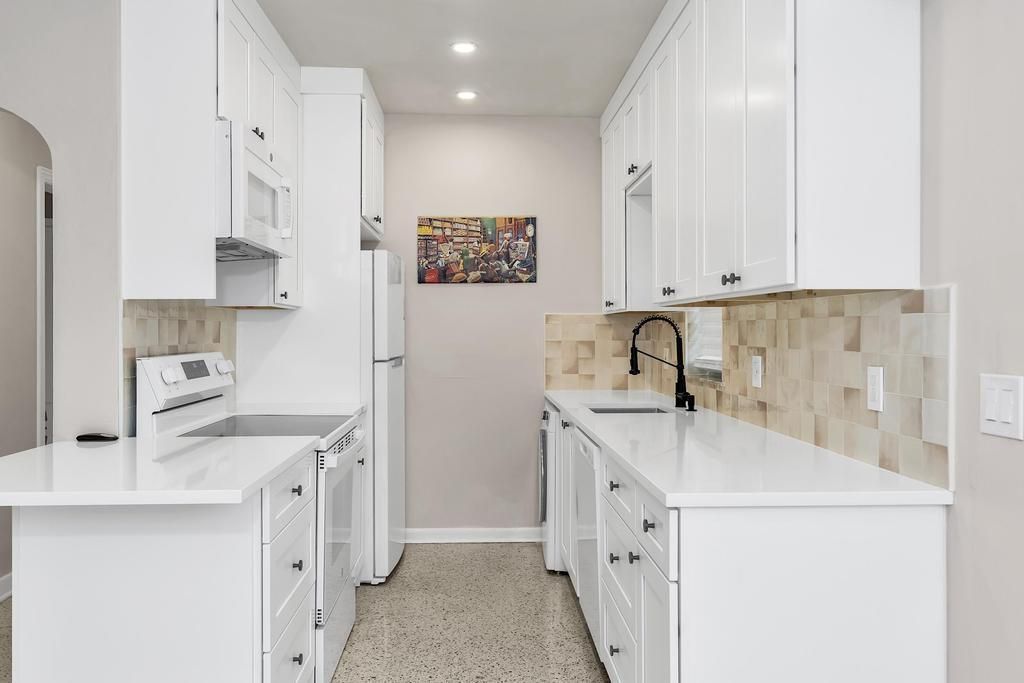 17 S. Ocean Breeze, Unit 1, Lake Worth Beach, FL 33460 Photo