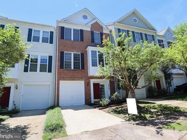 20581 CRESTMONT TERRACE, STERLING, VA 20165