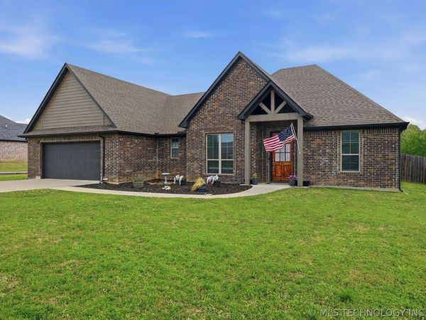 104 Edgewood , Durant, OK 74701