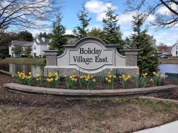 1206B GINGER COURT, MOUNT LAUREL, NJ 08054